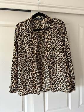 CBR Leopard Print Long Sleeve Button Down Shirt Size XL